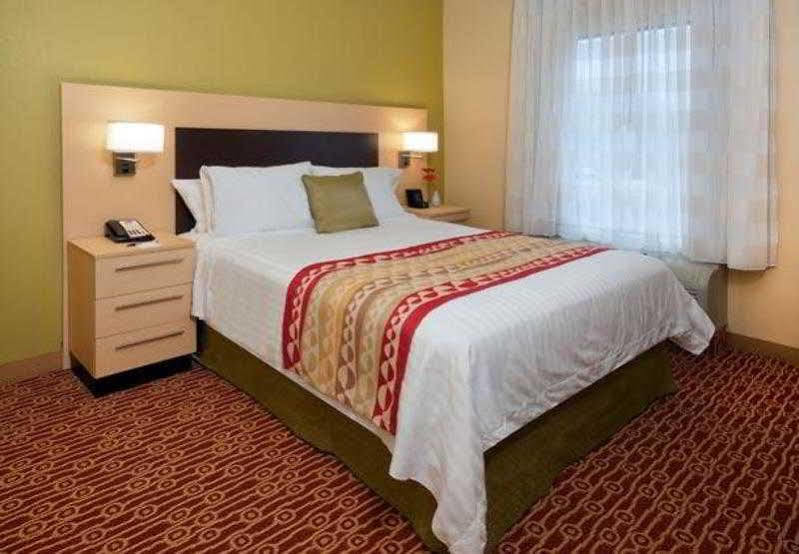 Towneplace Suites By Marriott Nashville Airport Екстериор снимка