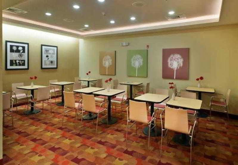 Towneplace Suites By Marriott Nashville Airport Екстериор снимка